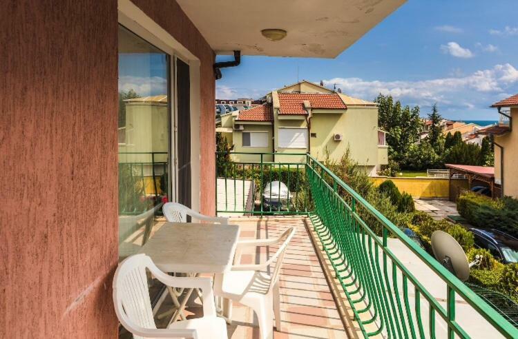 Duplex Apartments Sveti Vlas Eksteriør billede